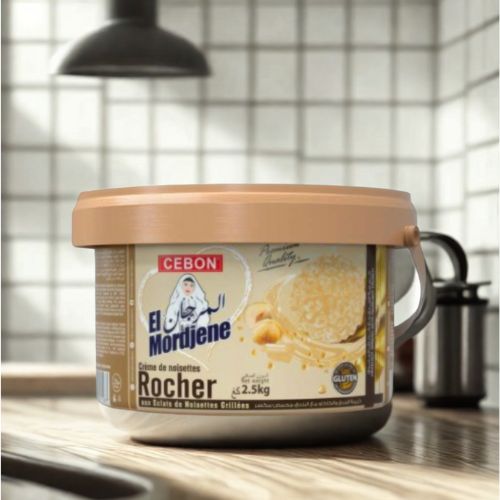 Pot de pâte à tartiner Rocher & Bueno El Mordjene version 2.5kg, dans une cuisine